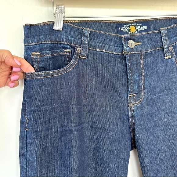 Lucky Brand jeans, Zoe Straight Cropped in a stretch denim - Picture 2 of 15
